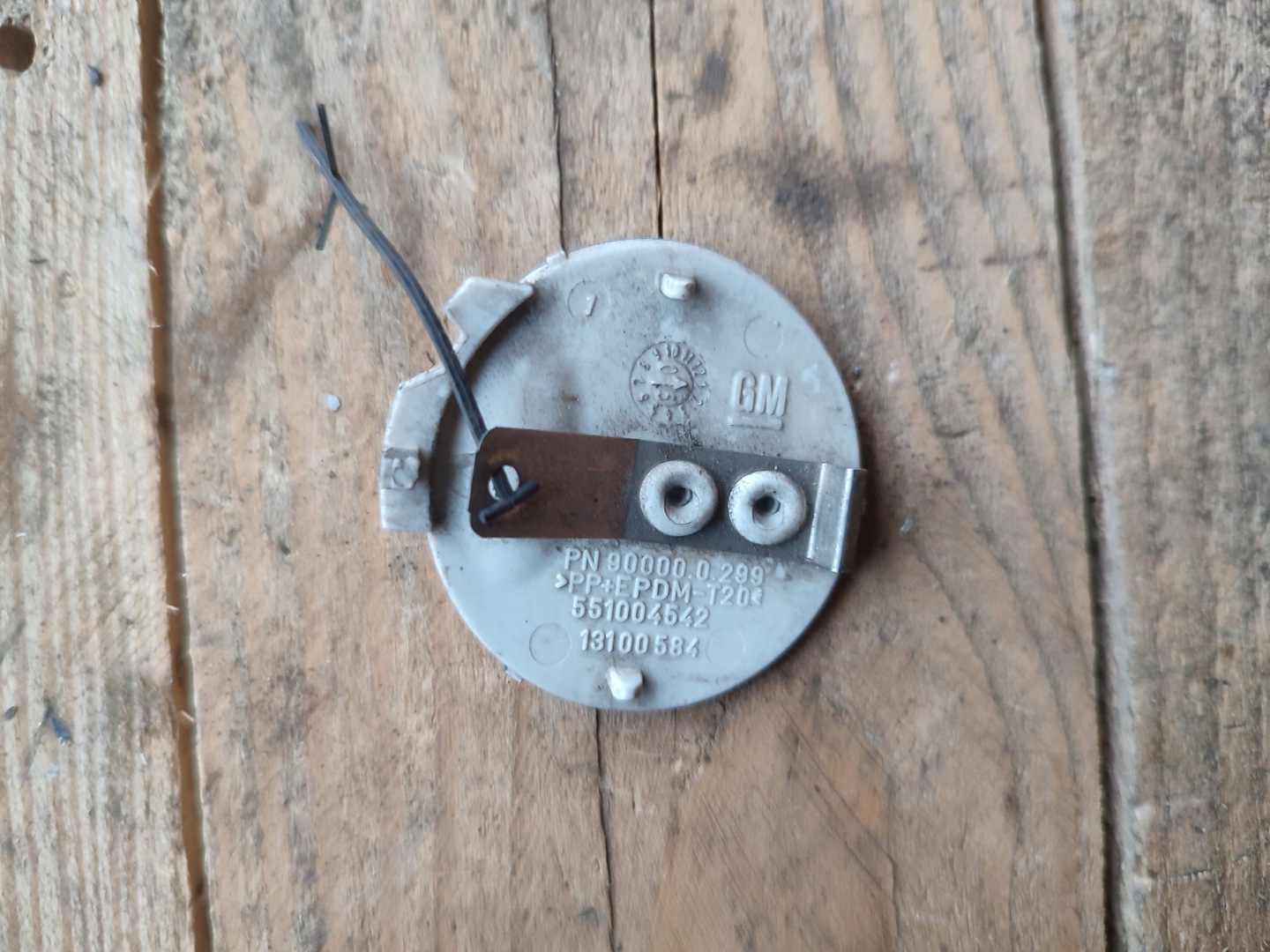 towing hook cap of a bumper front VECTRA C GTS 13100584