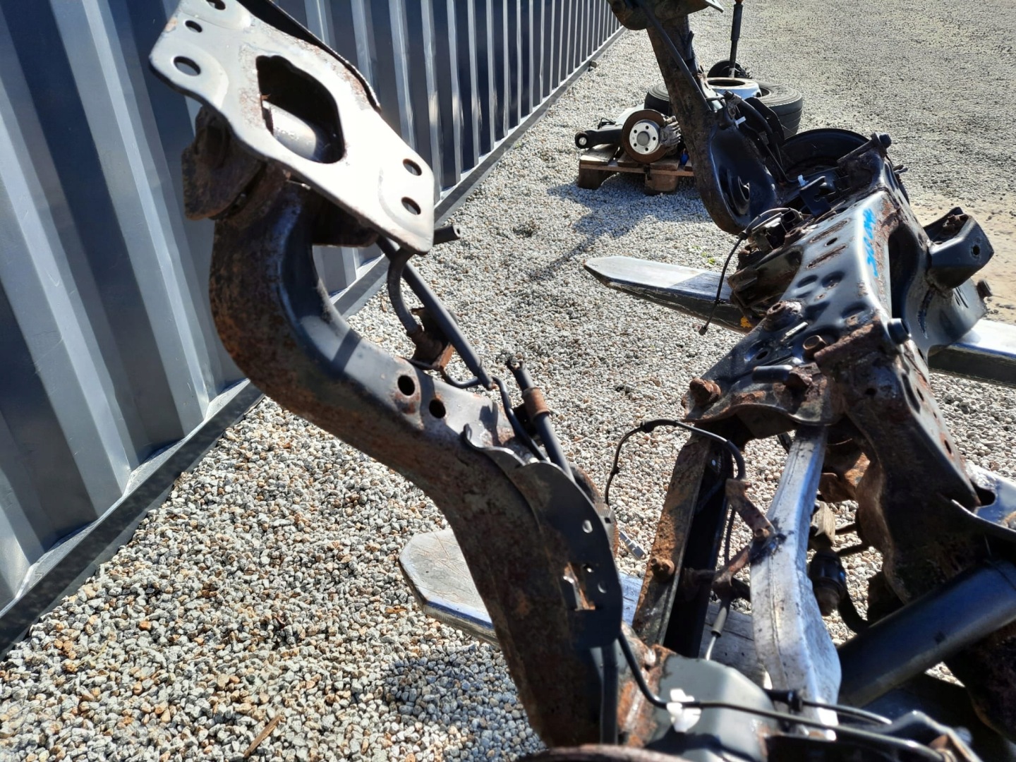 Achsträger heck hinten QASHQAI J10 2,0 DCI