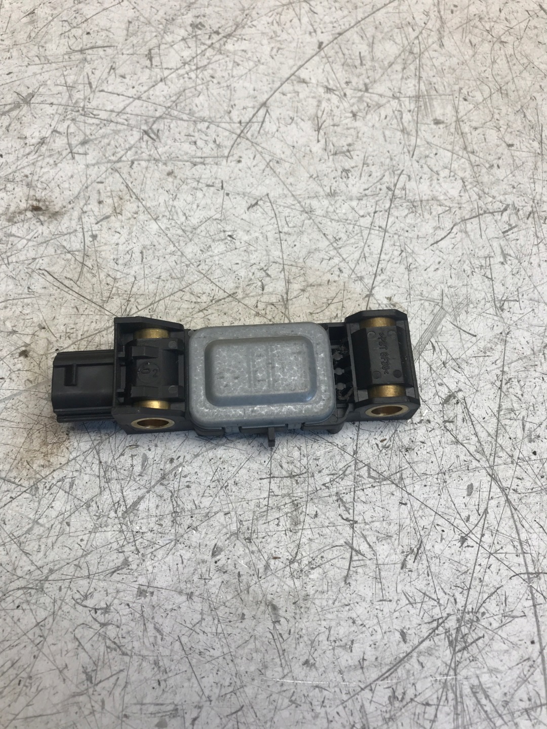 Crashsensor Drucksensor NISSAN PRIMERA P12 98830AV600
