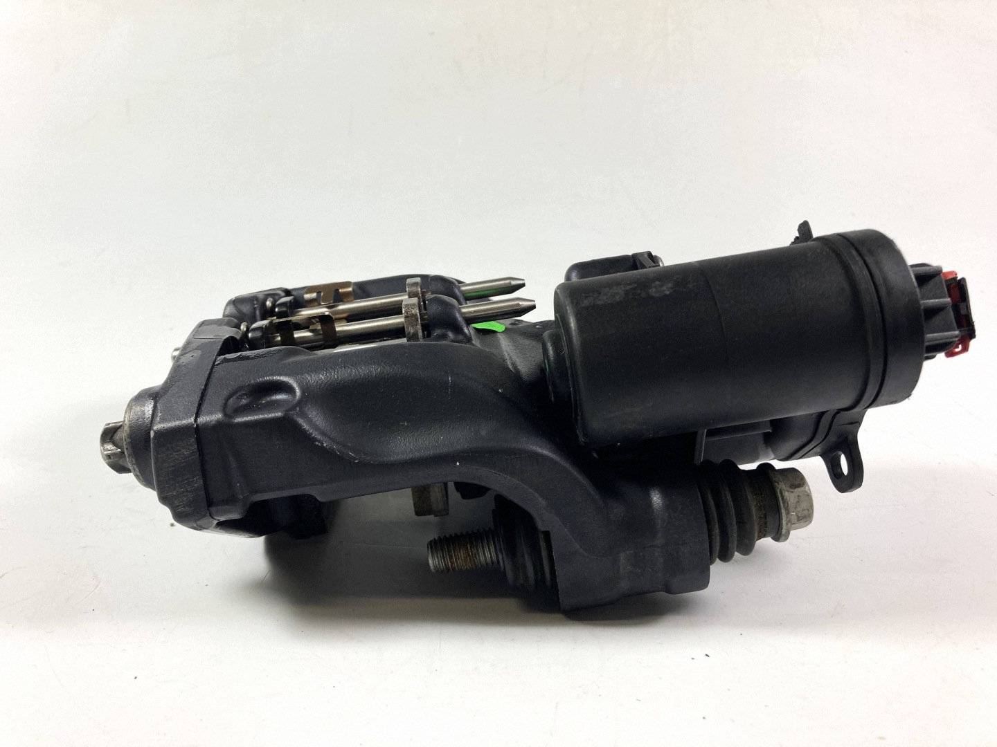 Chevrolet Corvette C8 2021-2024 caliper electric brake rear part right