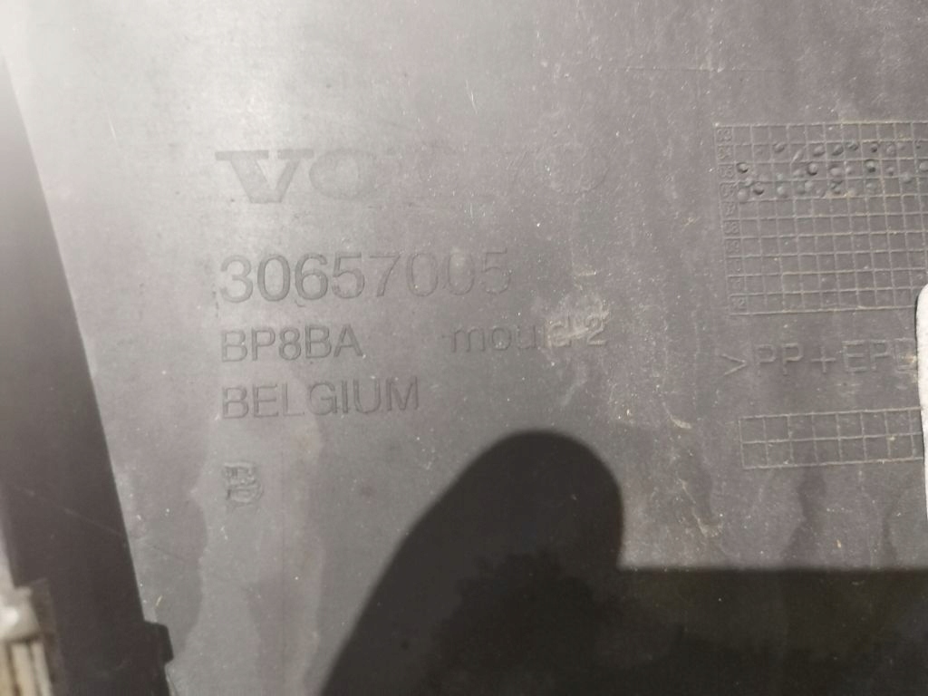 Volvo V50 S40 II bumper front front 019-26