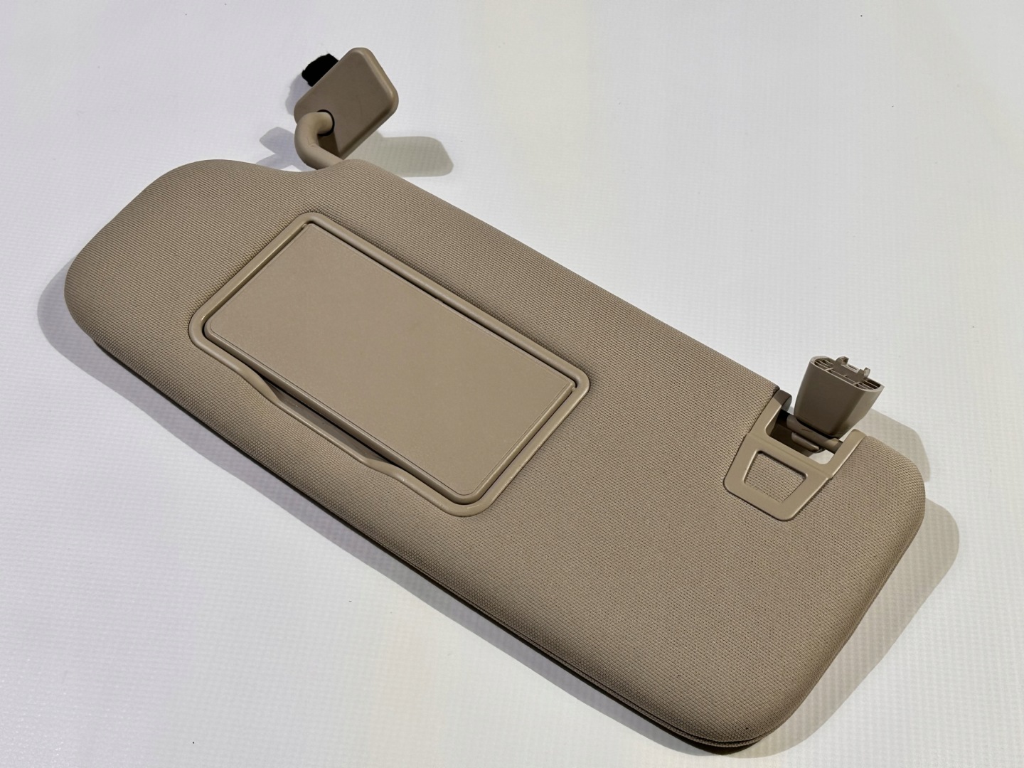 cover przeciwsloneczna visor Ford Explorer 2020+