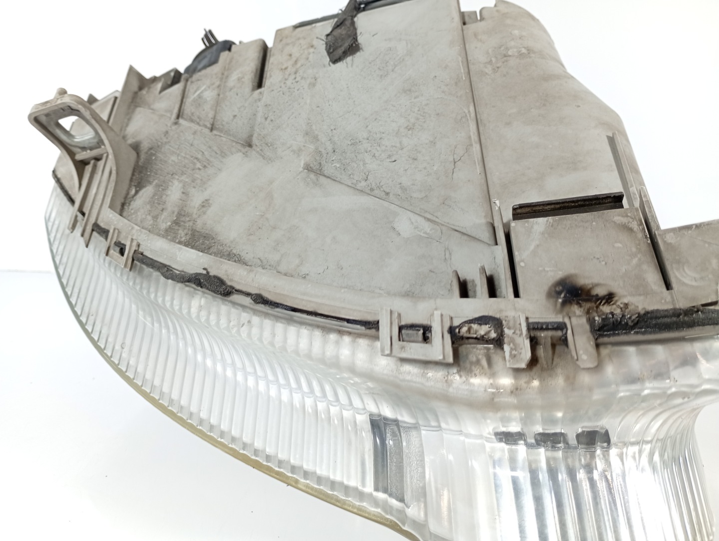Alfa Romeo 147 00-10 REFLEKTOR light left front front OE 0301186203