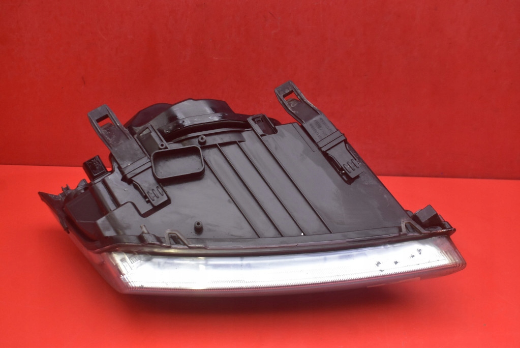REFLEKTOR left light front EU FORD FOCUS MK2 04-08