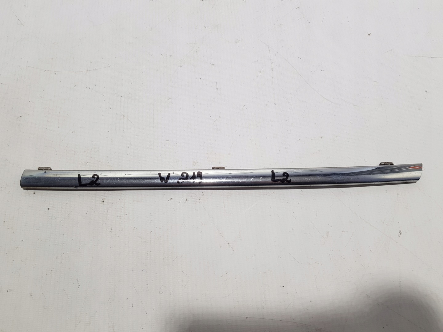 MERCEDES CLS W219 moulding CHROM grille GRILA left 2