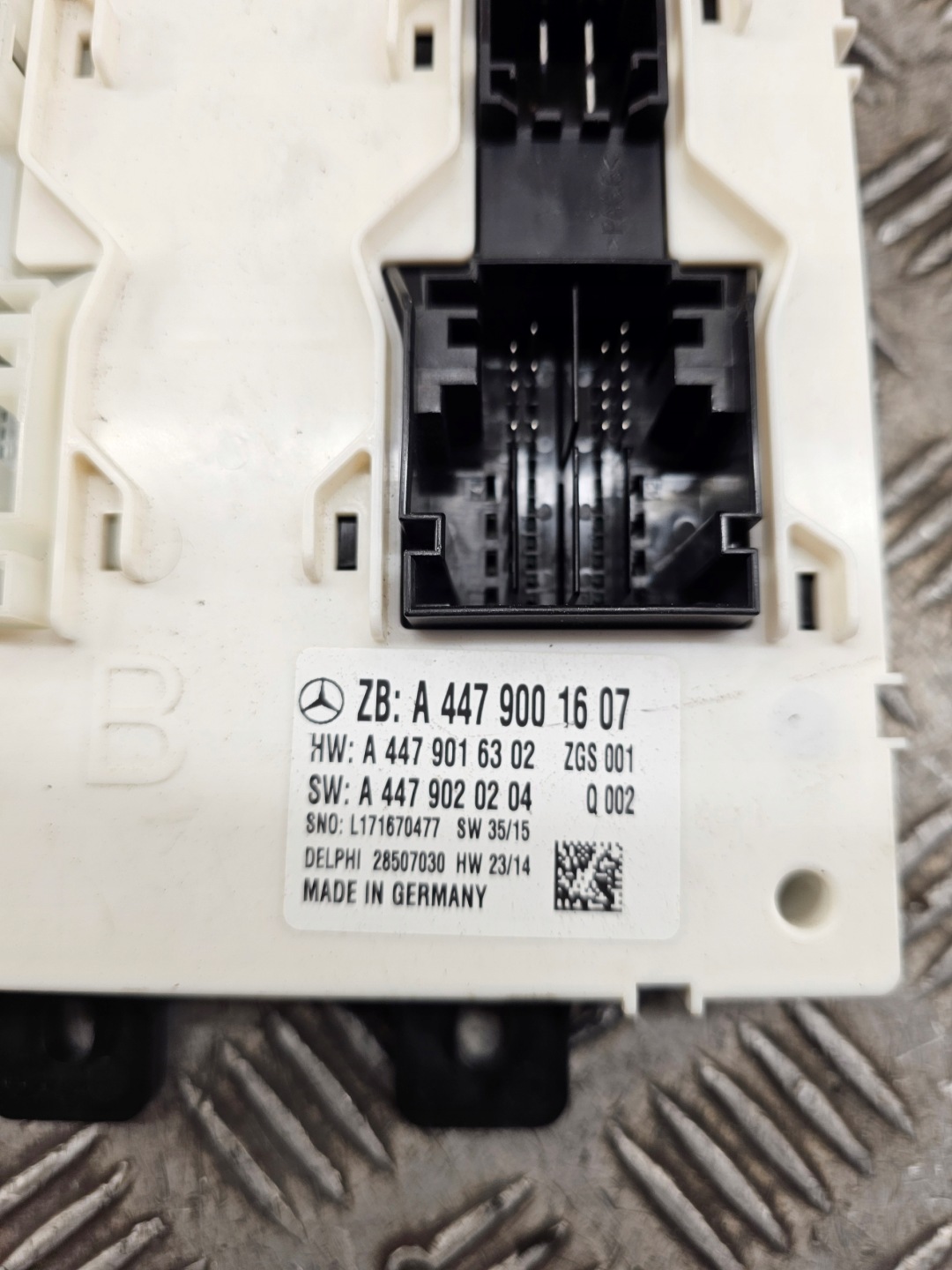 Mercedes W447 module control unit A4479016302 A4479001607