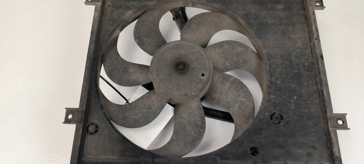 ventilátor chladiče SKODA FABIA a