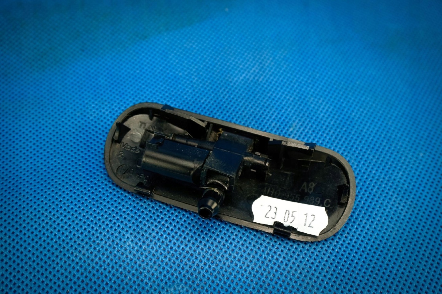 Dysza Lave phare du capot Audi A8 S8 4H 4H0955989C