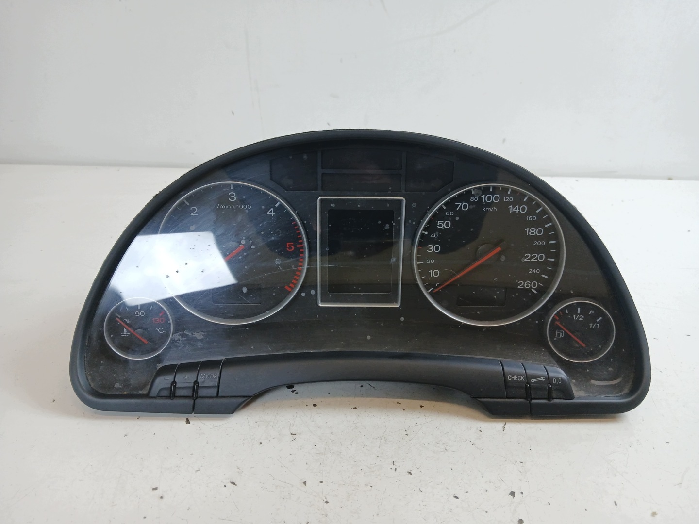 AUDI A4 B6 1.9 TDI dials dials 8E0920930T