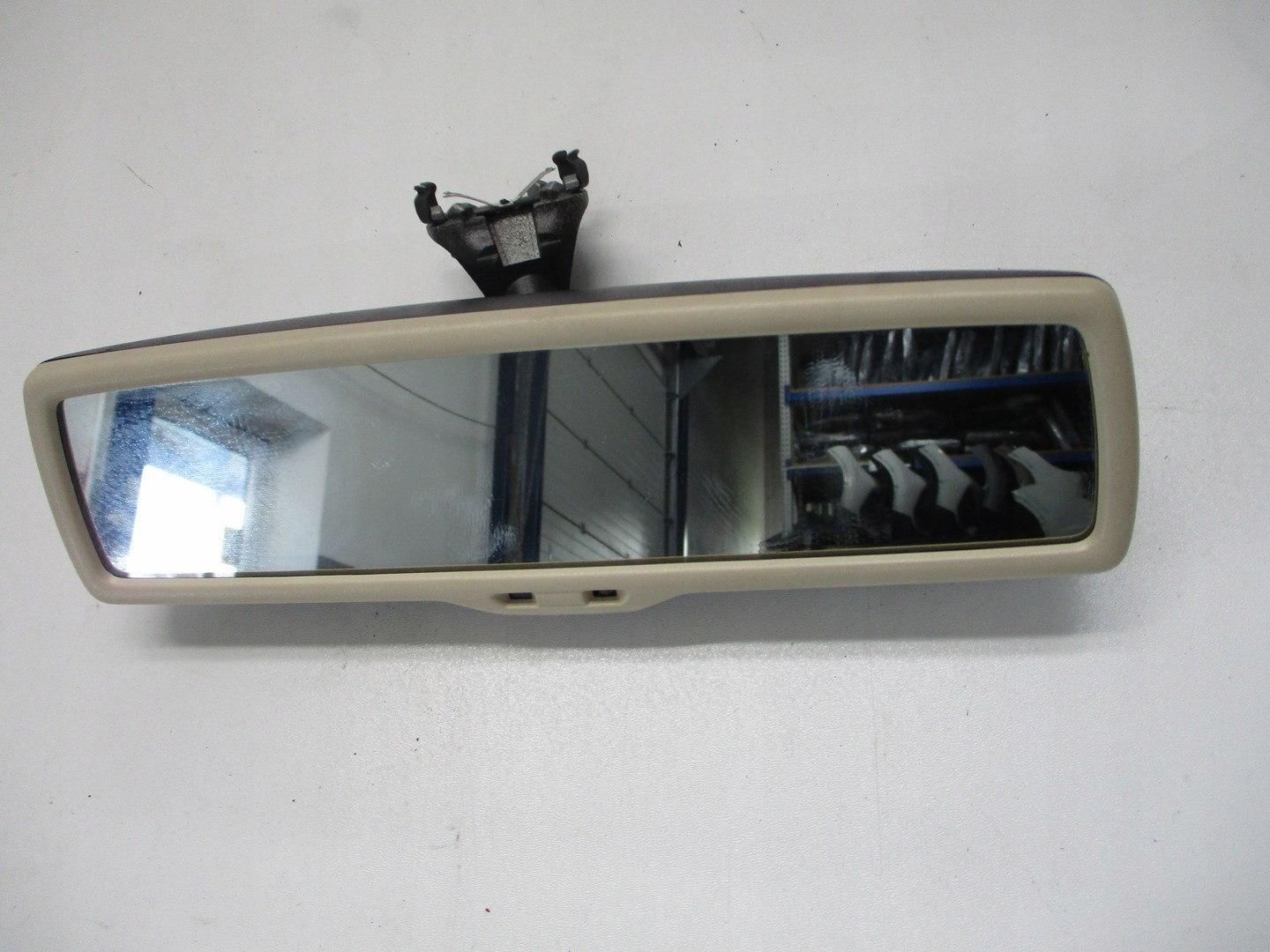 rear-view mirror inner VW Touareg 7P0