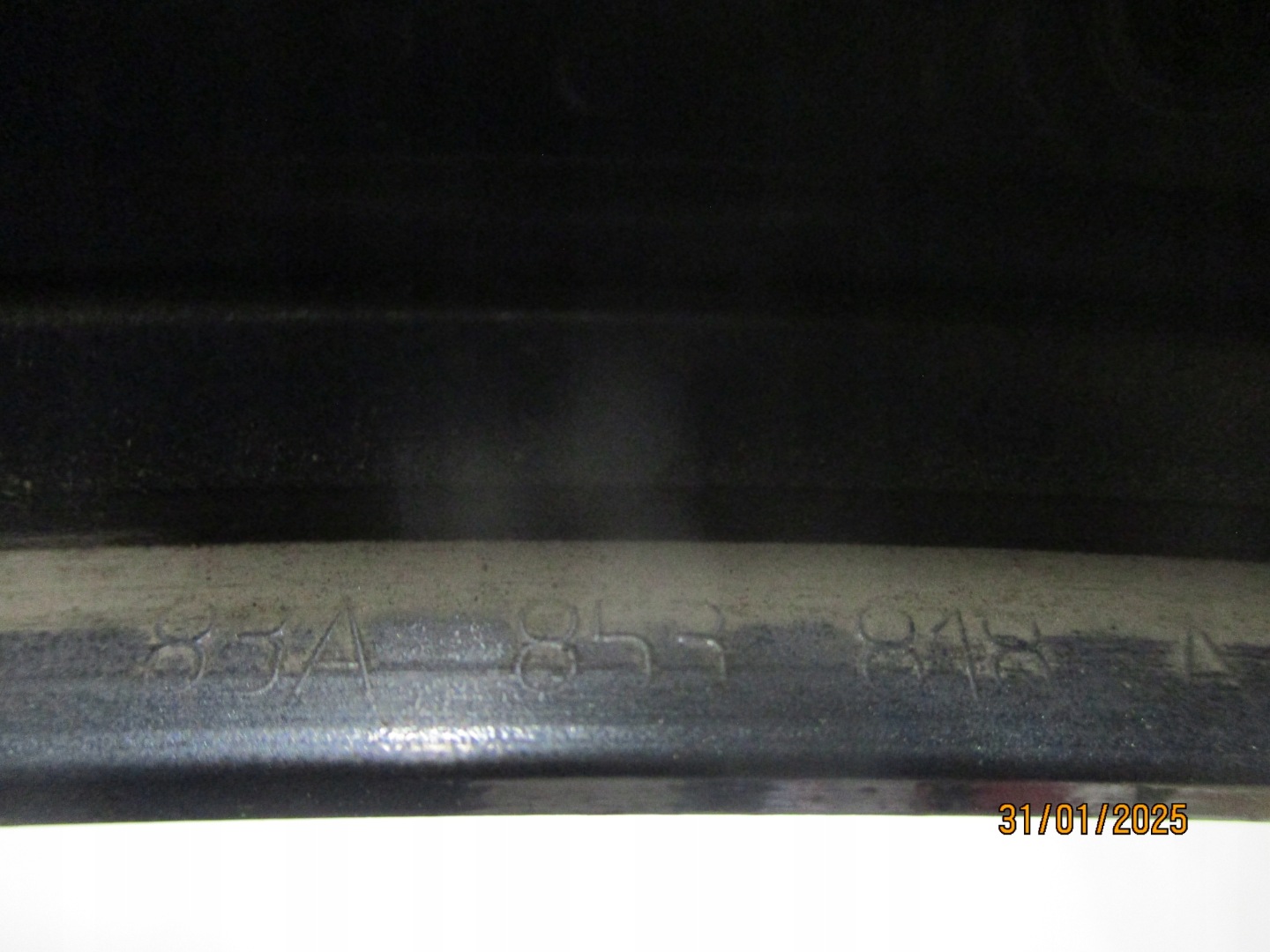 lista sárvédöt jobb AUDI Q3 83A 83A853818A