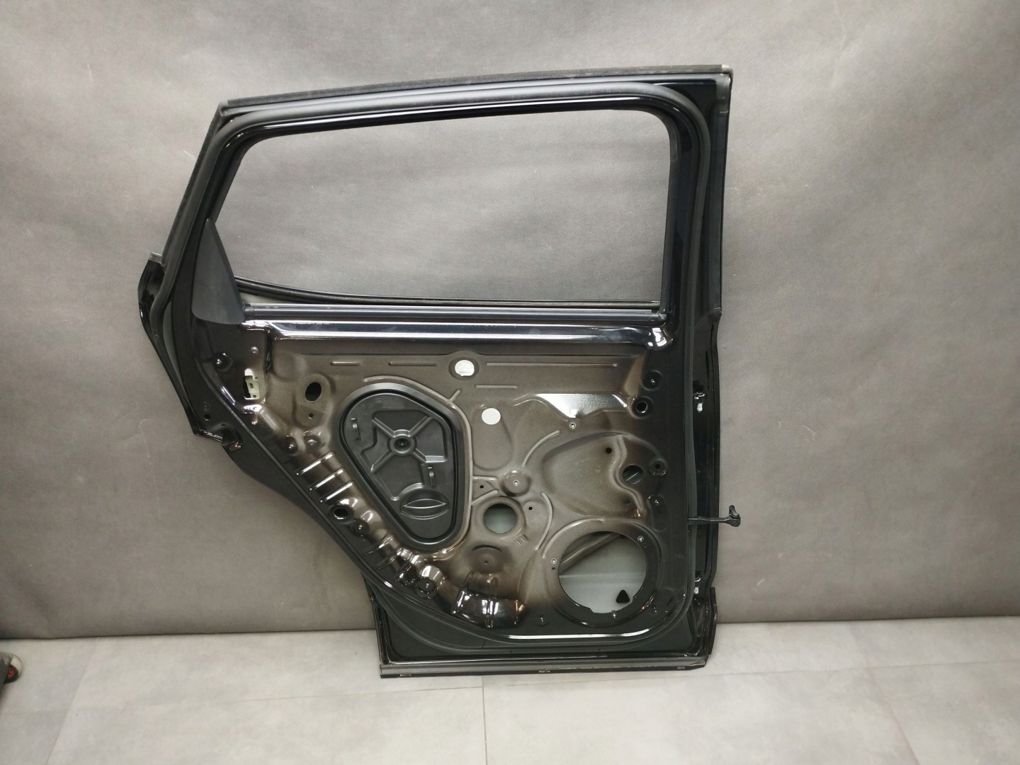 Cupra Formentor door left rear part rear. 5FF833051A LY9T