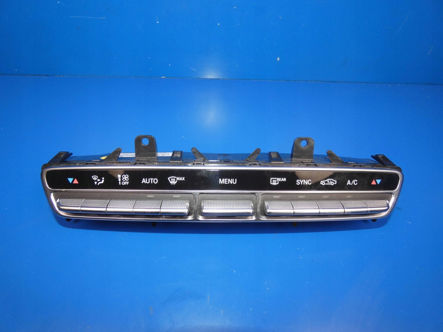 MERCEDES E KLASA W213 Unite commande clima Bouches buses