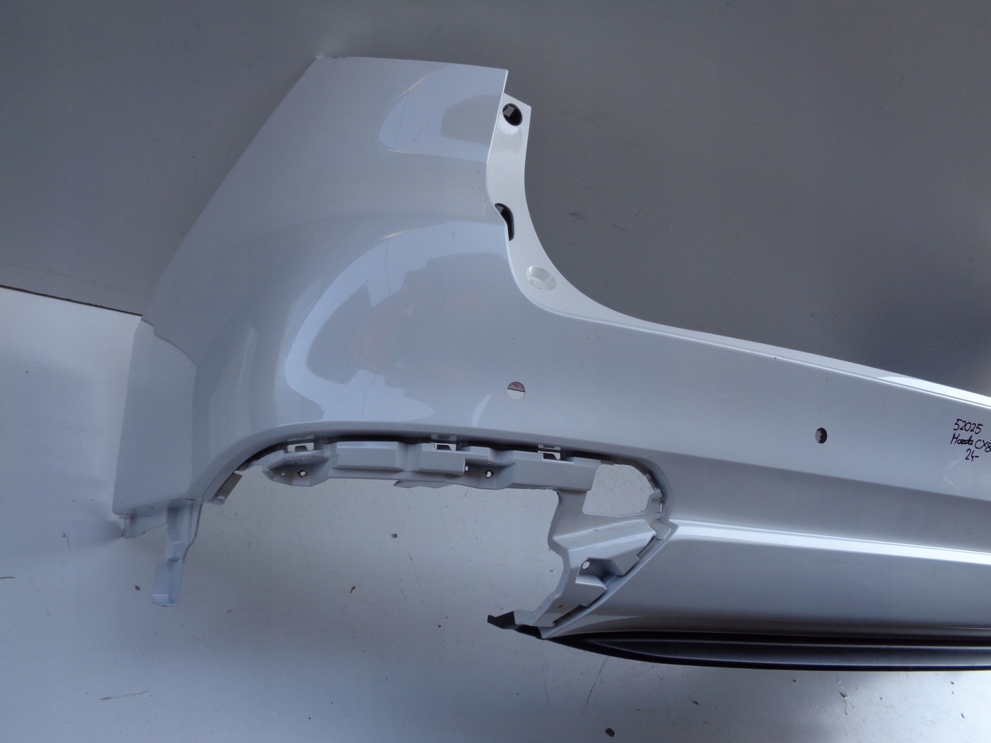 bumper rear MAZDA CX80 24- NR 52025