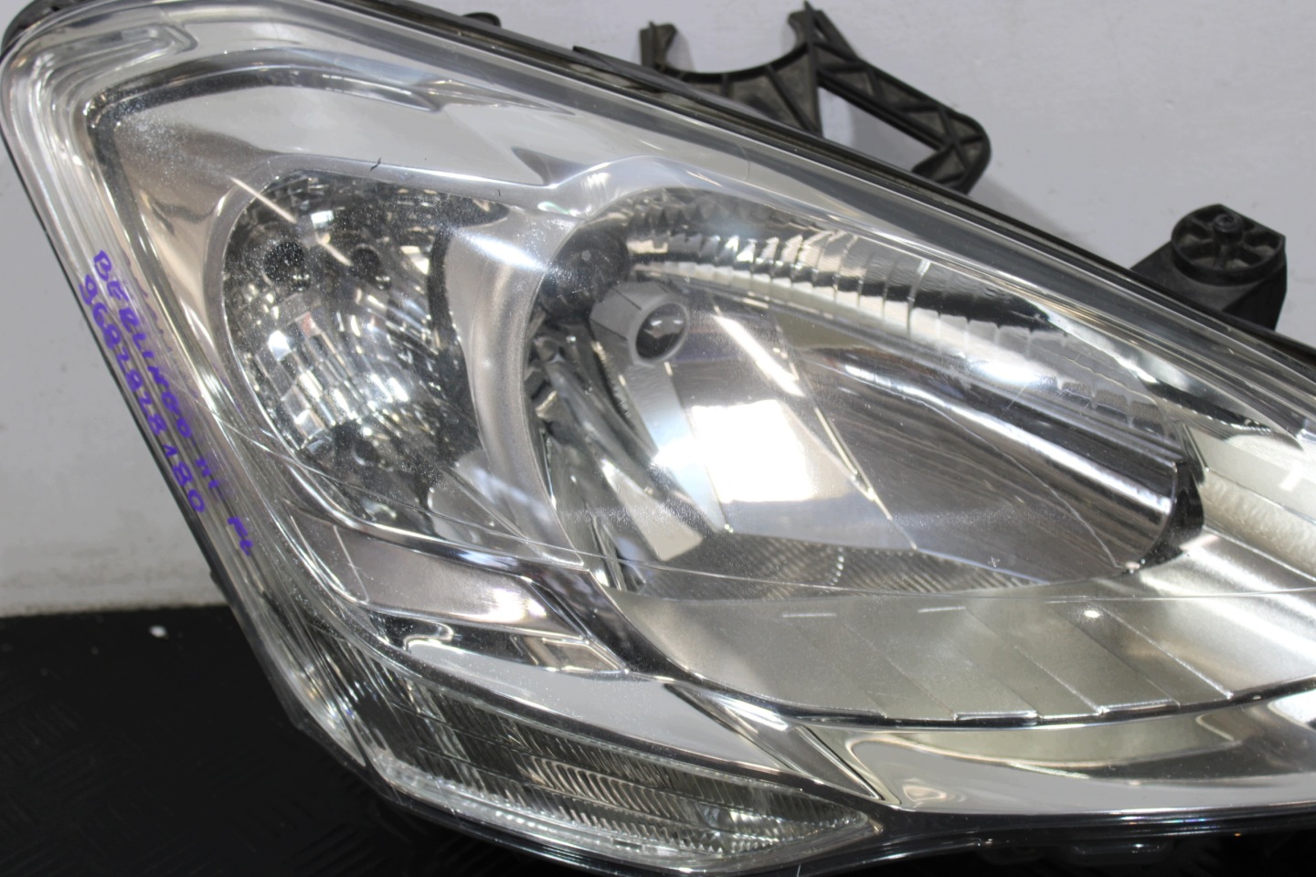 light right front right front 9682828180 CITROEN BERLINGO III 3 LIFT