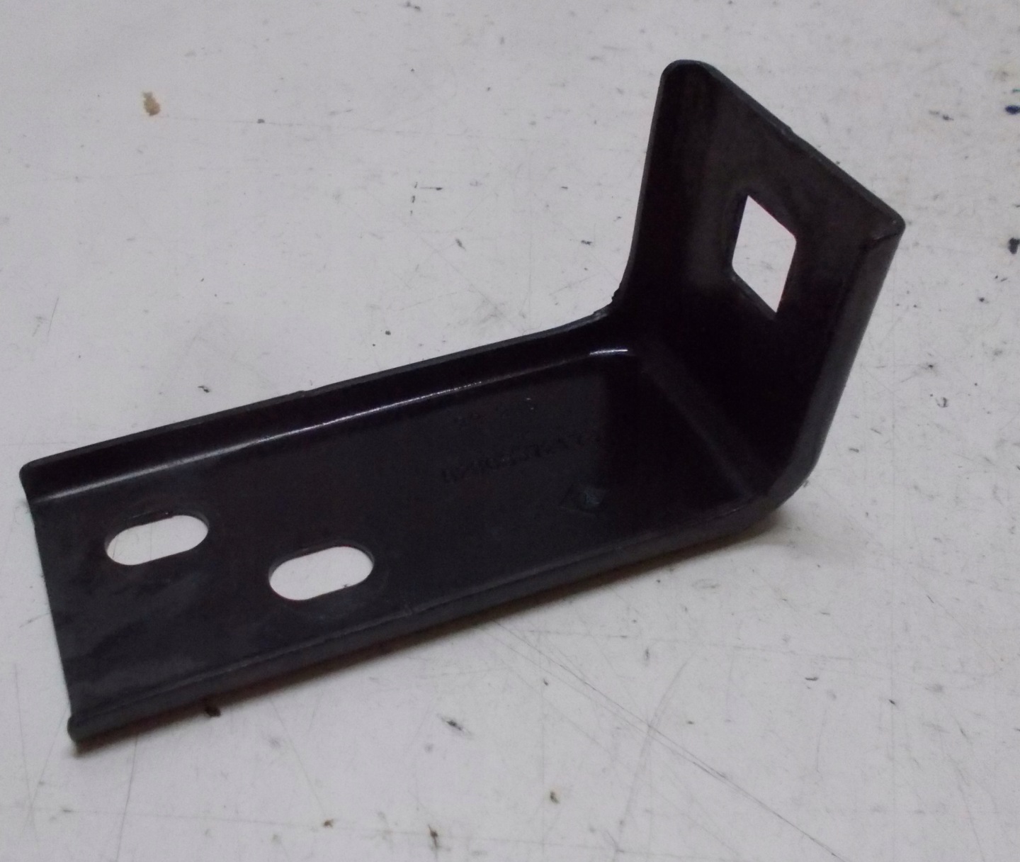 RENAULT MASTER III LIFT console holder of a bumper left front 8200657217B