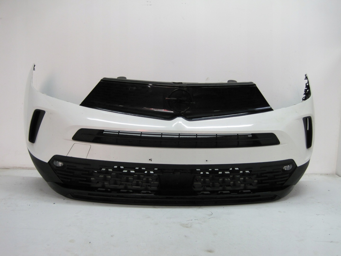 bumper OPEL MOKKA B below RADAR front front