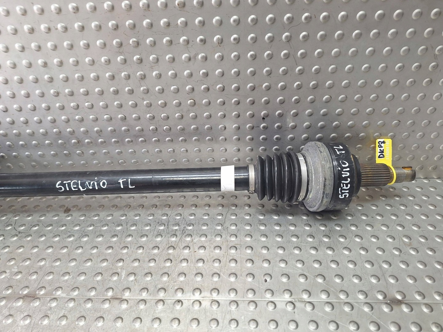 semi-axis left rear part 505504240 ALFA ROMEO STELVIO