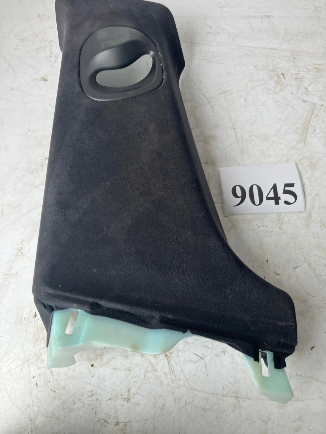 cover SLUPKA SRODKOWEGO left GORA TESLA MODEL S ALCANTARA