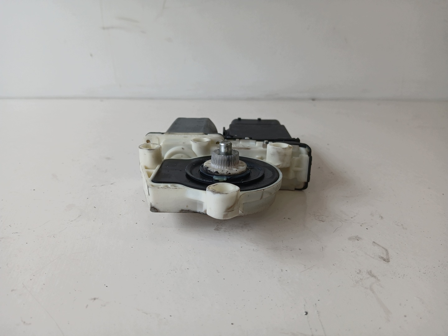 VW GOLF IV 3D mini motor windows left front 1J1959801C