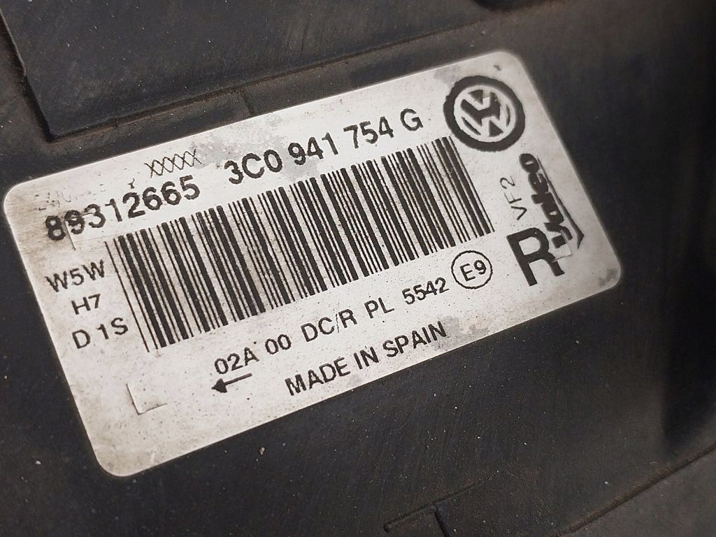 VW Passat B6 light right front front Bi xenon skretna 3C0941754G