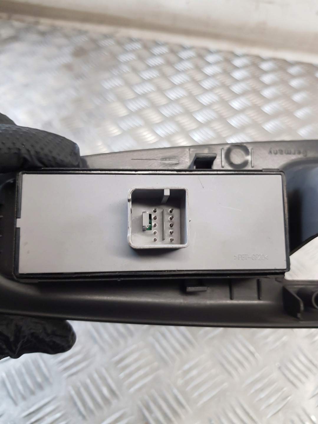 PANEL window control switch 1T1867371H VW TOURAN and 05R