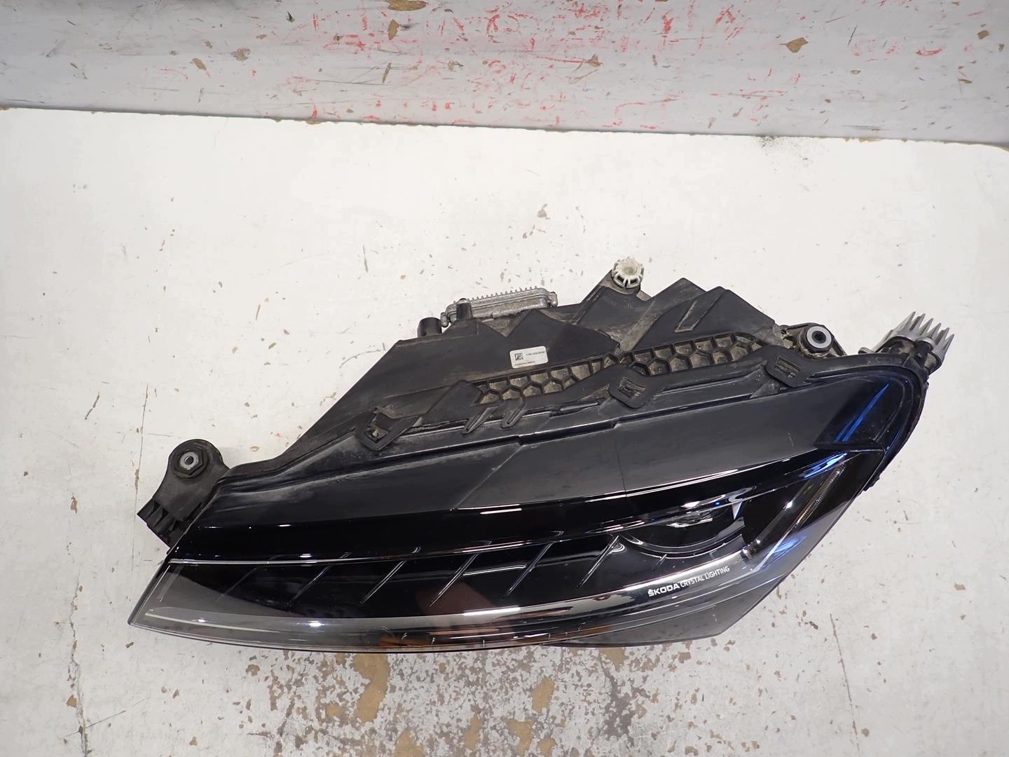 light front front left SKODA SUPERB III LIFT 2019- FULL LED 3V1941015D
