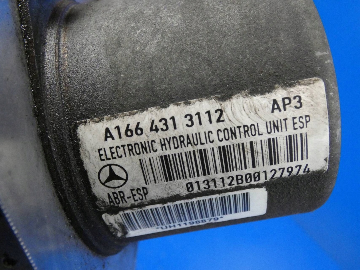 MERCEDES ML W166 GLE pump module control unit ABS