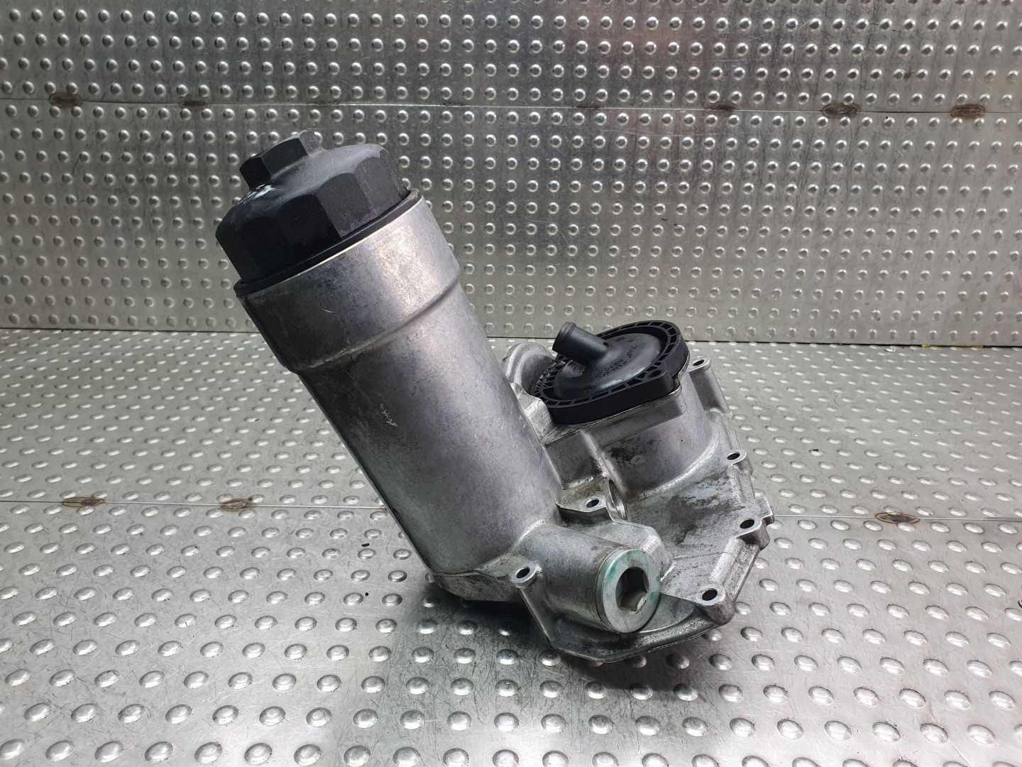 držač poklopač filtera ulja 059115405F AUDI A4 B5 A6 C5 PASSAT B5 2.5 TDI