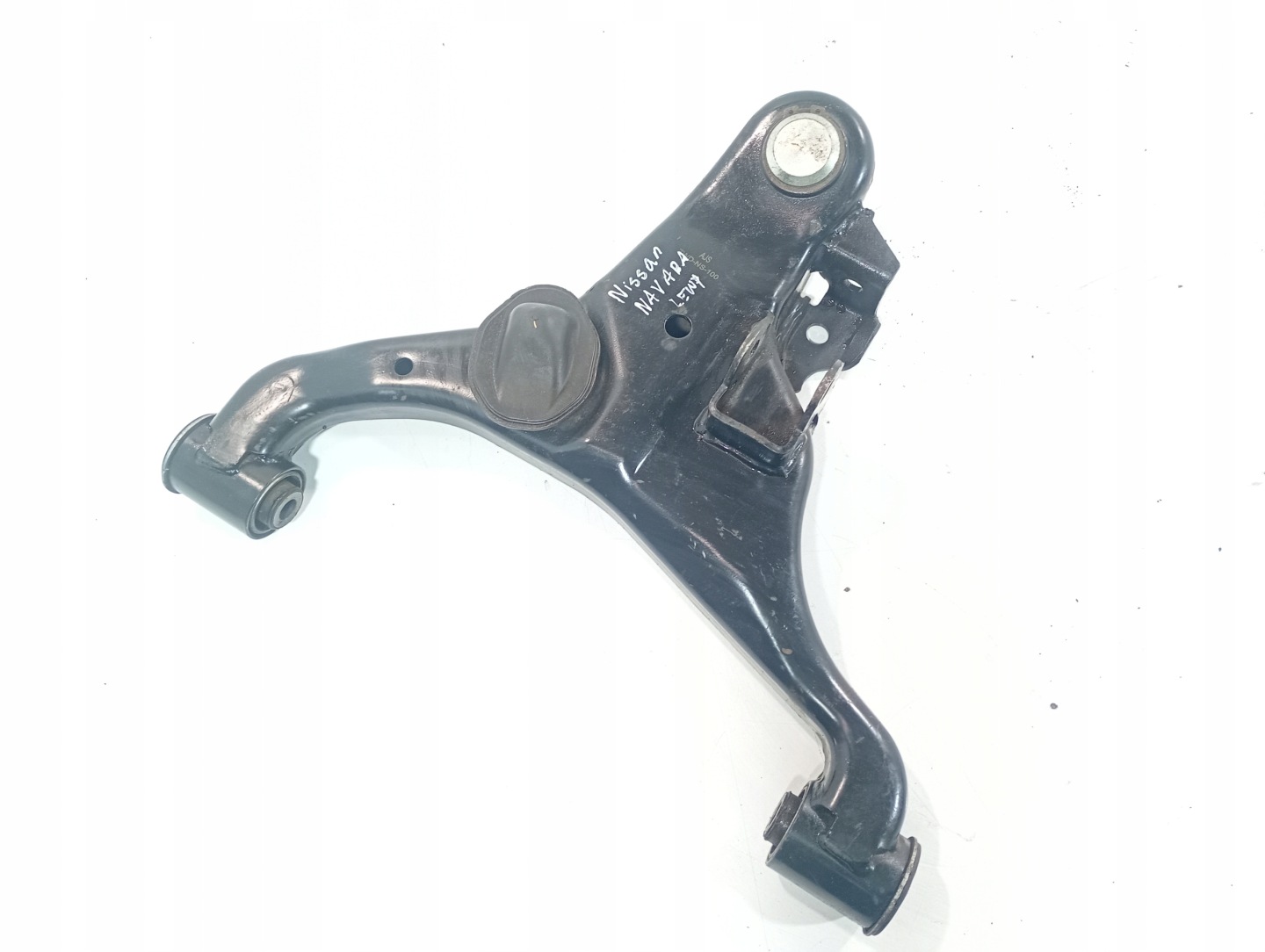 Nissan Navara III 05-14 arm lower left front OE ZWDNS100
