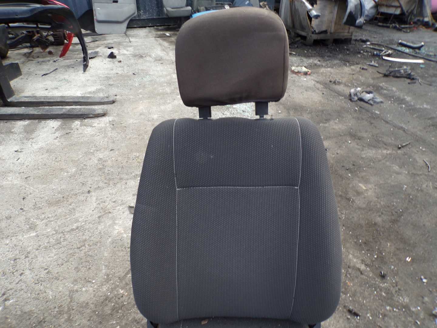 seat left driver´s Z holder VOLKSWAGEN TRANSPORTER T4