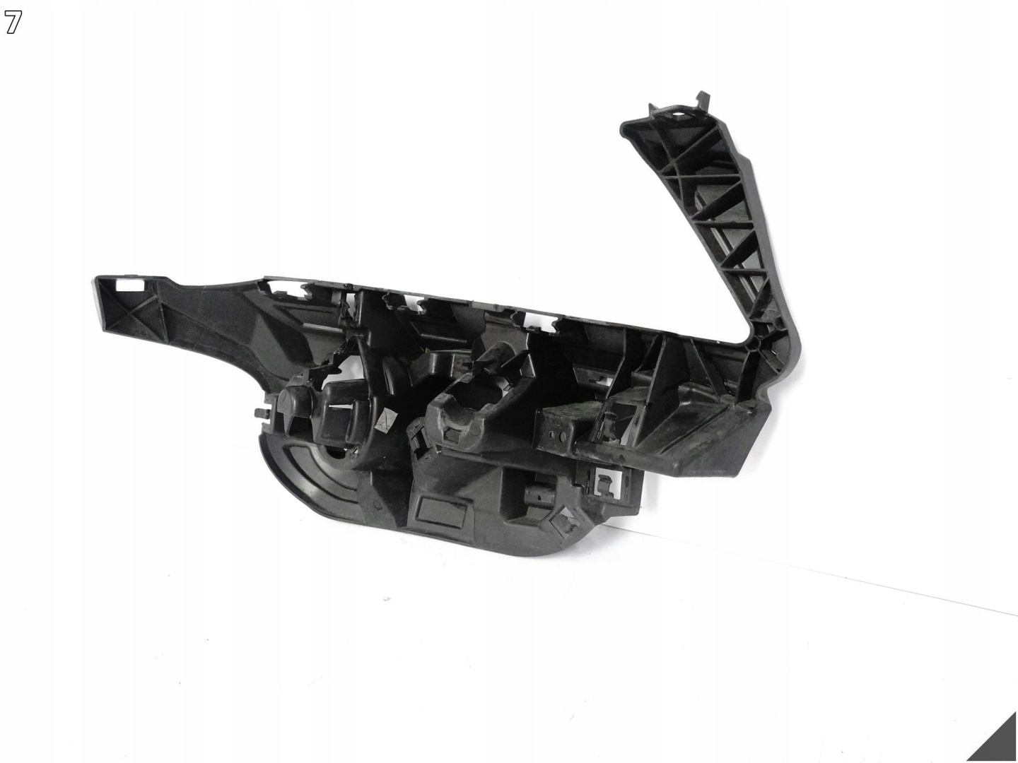 BMW X3 F25 10-14 ZWYKLY holder support W bumper front left 7212955