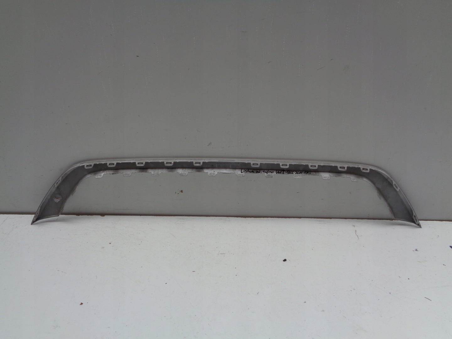 modanatura Paraurti posteriore VW T-ROC 2GA 17