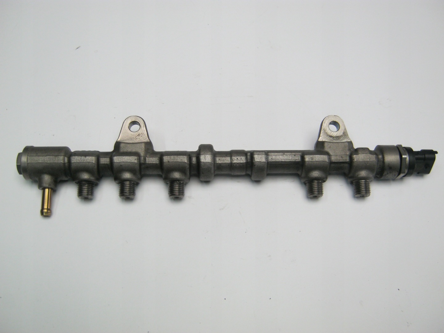 Rampe injection SUZUKI OPEL 1.3 JTD 0445214239
