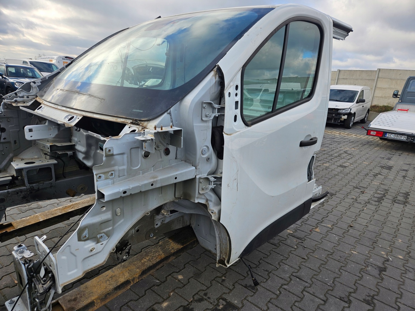 quarter right left front front threshold OPEL VIVARO II B RENAULT TRAFIC III