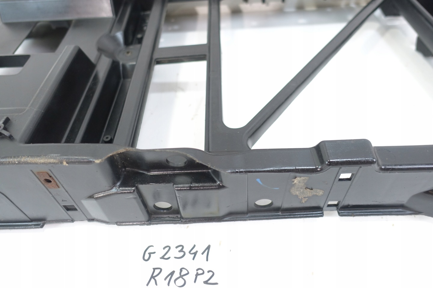 CITROEN C4 2004- ZMOCNIENIE iron support panel for radiators 9645751980