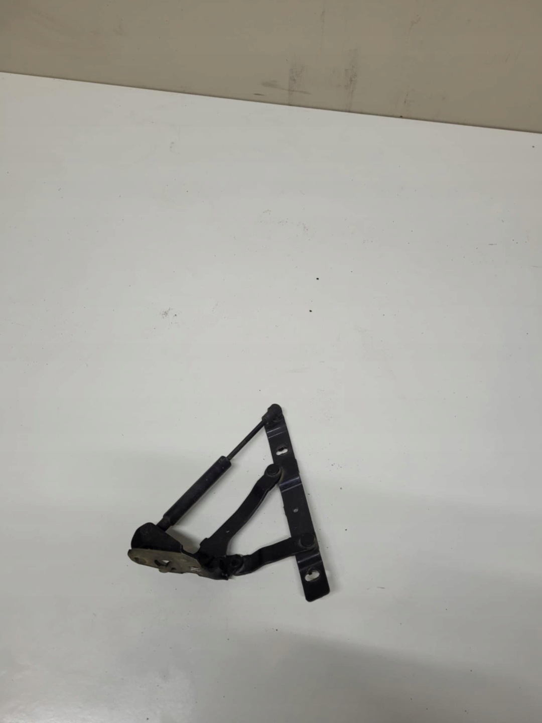 PORSCHE BOXTER 986 hinge bonnet rear part right