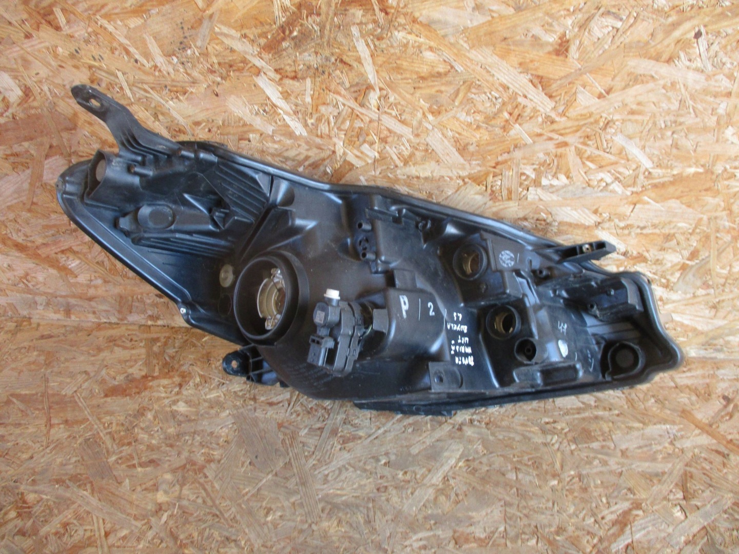 light front front left TOYOTA YARIS III LIFT 17- ZWYKLA