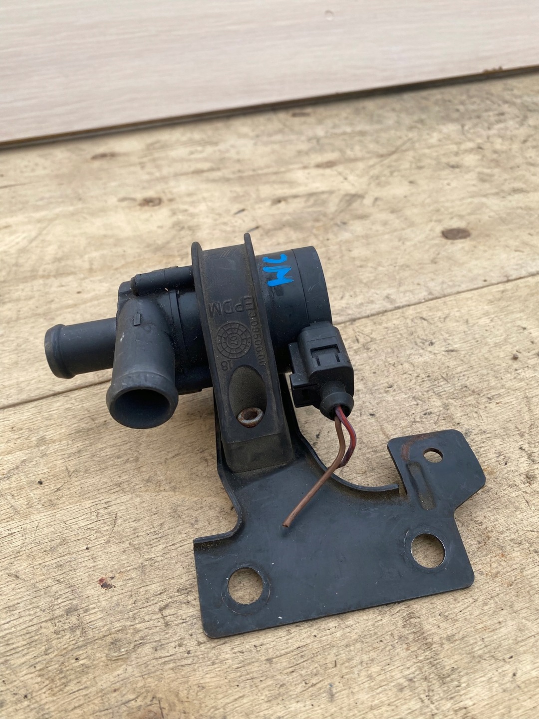 supplementary water pump Audi A3 8P 1K0121093AR