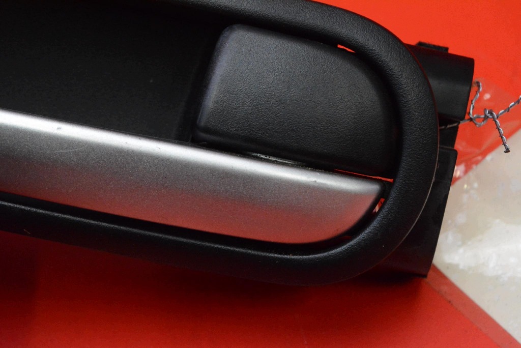 handle inner right front SREBRNA MAZDA MX-5 III NC 05-08