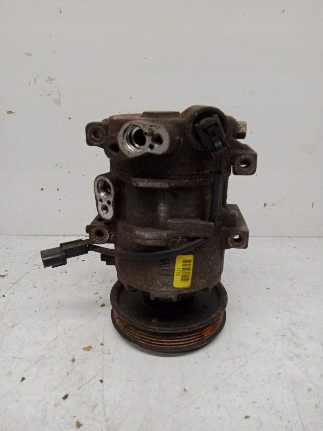 KIA RIO III 1,1CRDI compressor; compressor of the air conditioning 2011