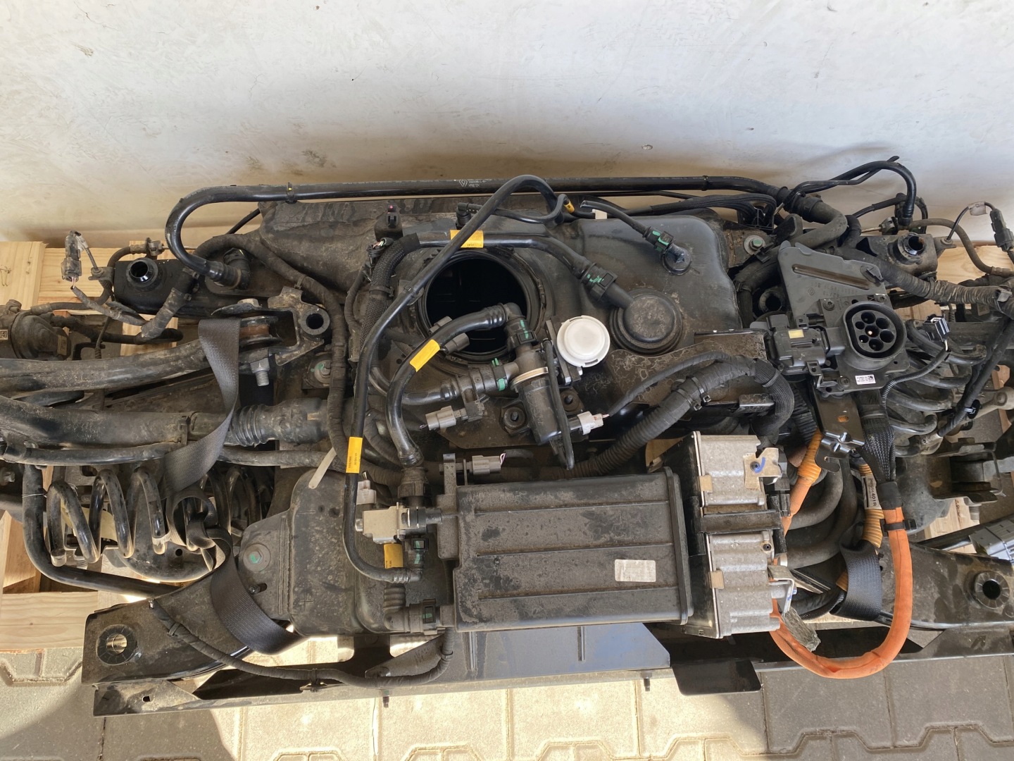 RENAULT CAPTUR II E-TECH HYBRYDA SUSPENSION ARRIÈRE