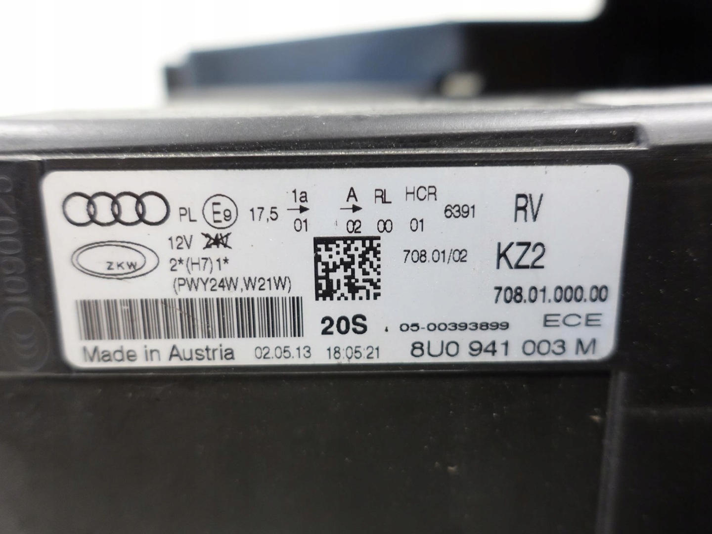AUDI Q3 8U0 ZWYKLA H7 left EU front light