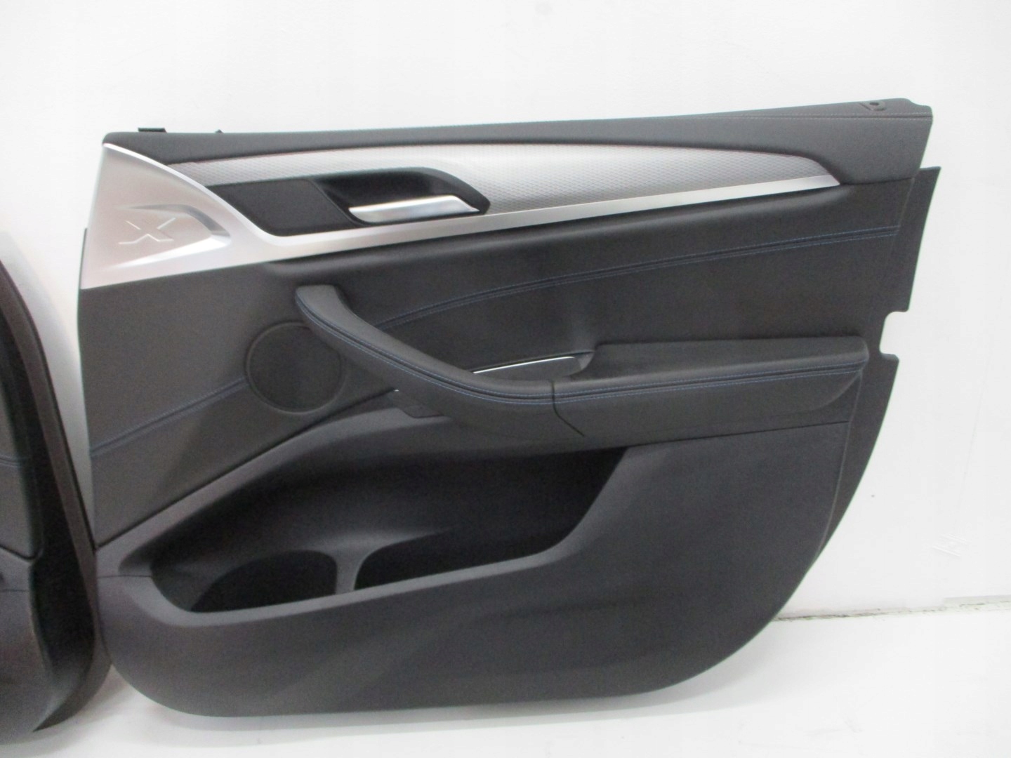 upholstery upholstery side door BMW X4 G02 18R