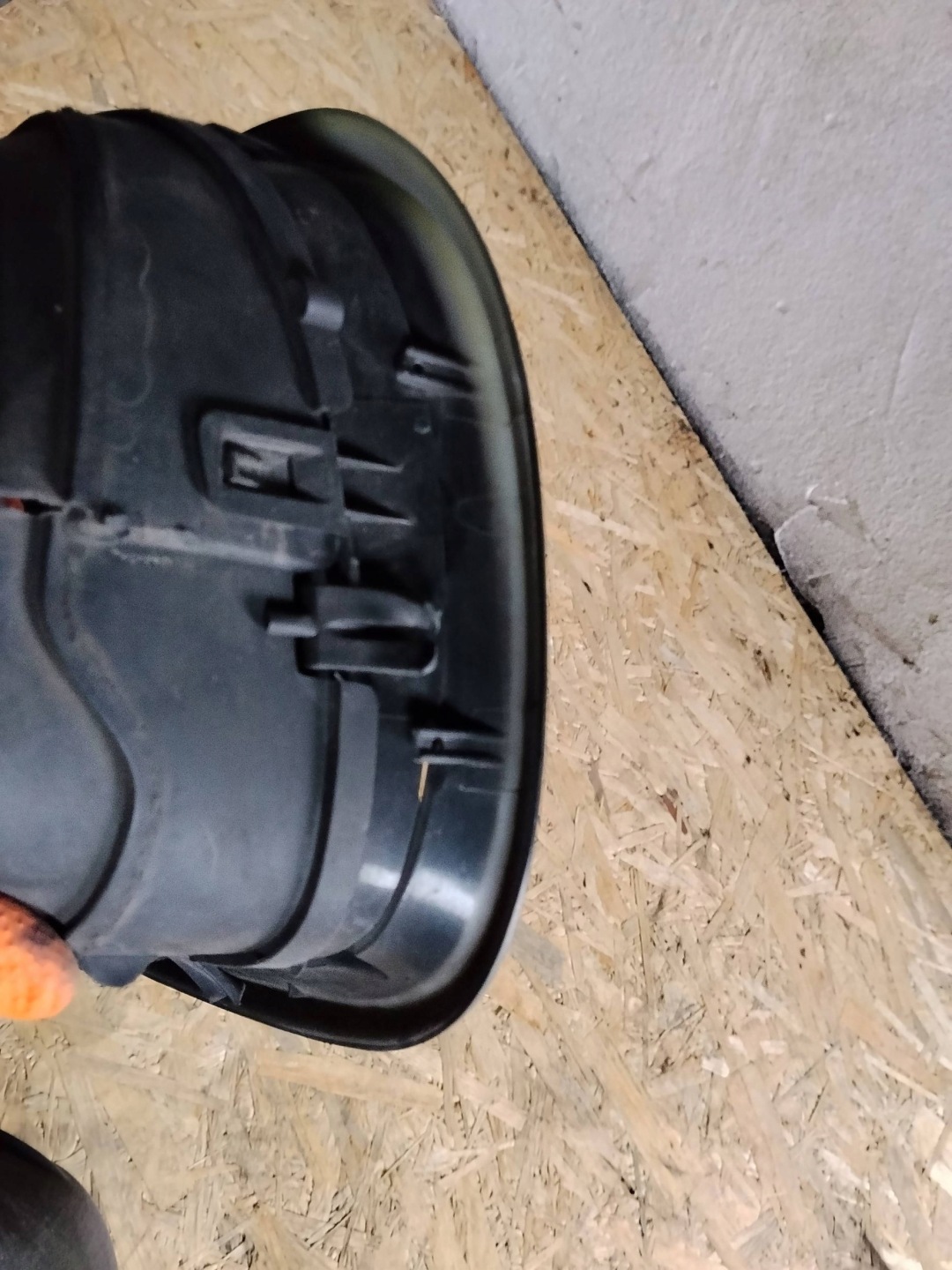 grill front left part BMW X6 E71 7171395