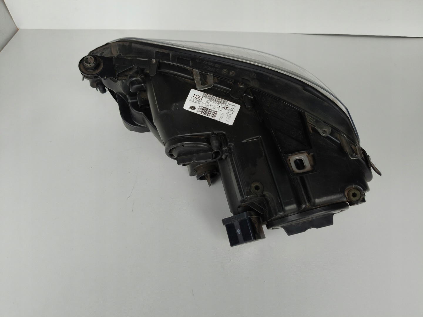 light right REFLEKTOR MERCEDES ML W164 08- LIFT XENON