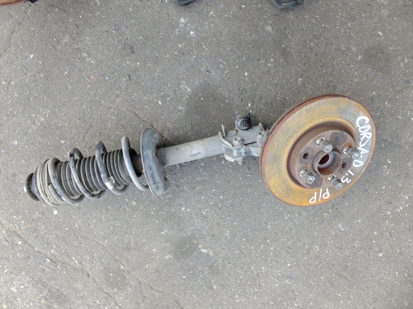 mcperson swing right front opel corsa d 1,3 cdti 2012r