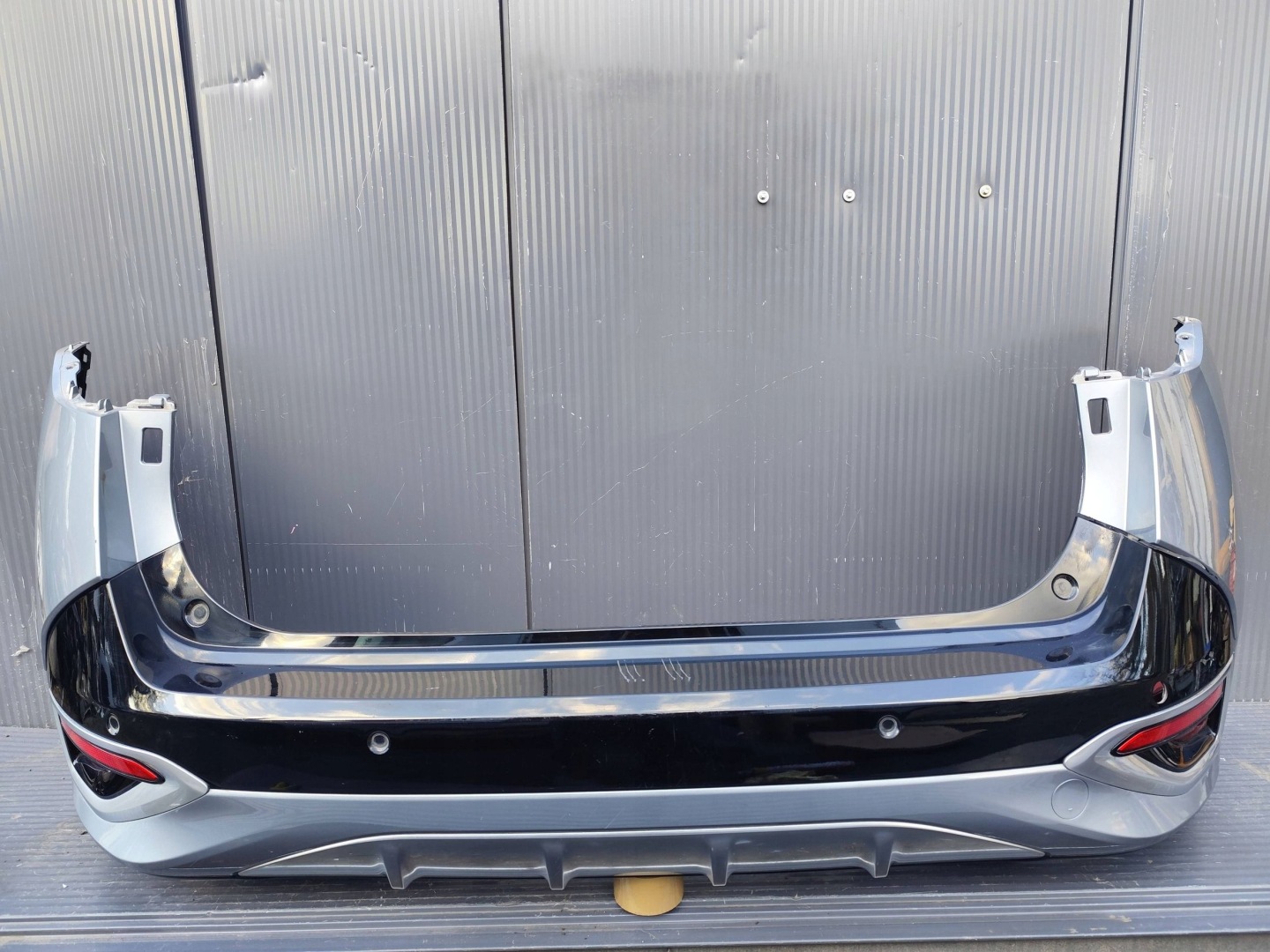 KIA SPORTAGE V GT LINE bumper rear 4xPDC complete
