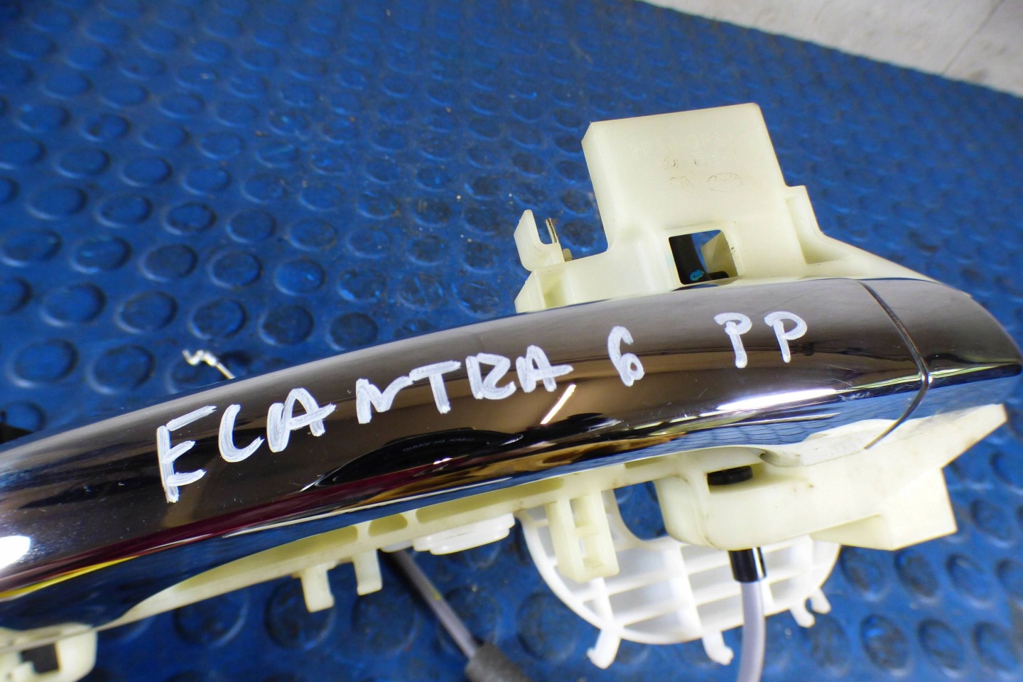 Hyundai Elantra VI handle door right front 92601-03100 chrom st.BDB EUROPA