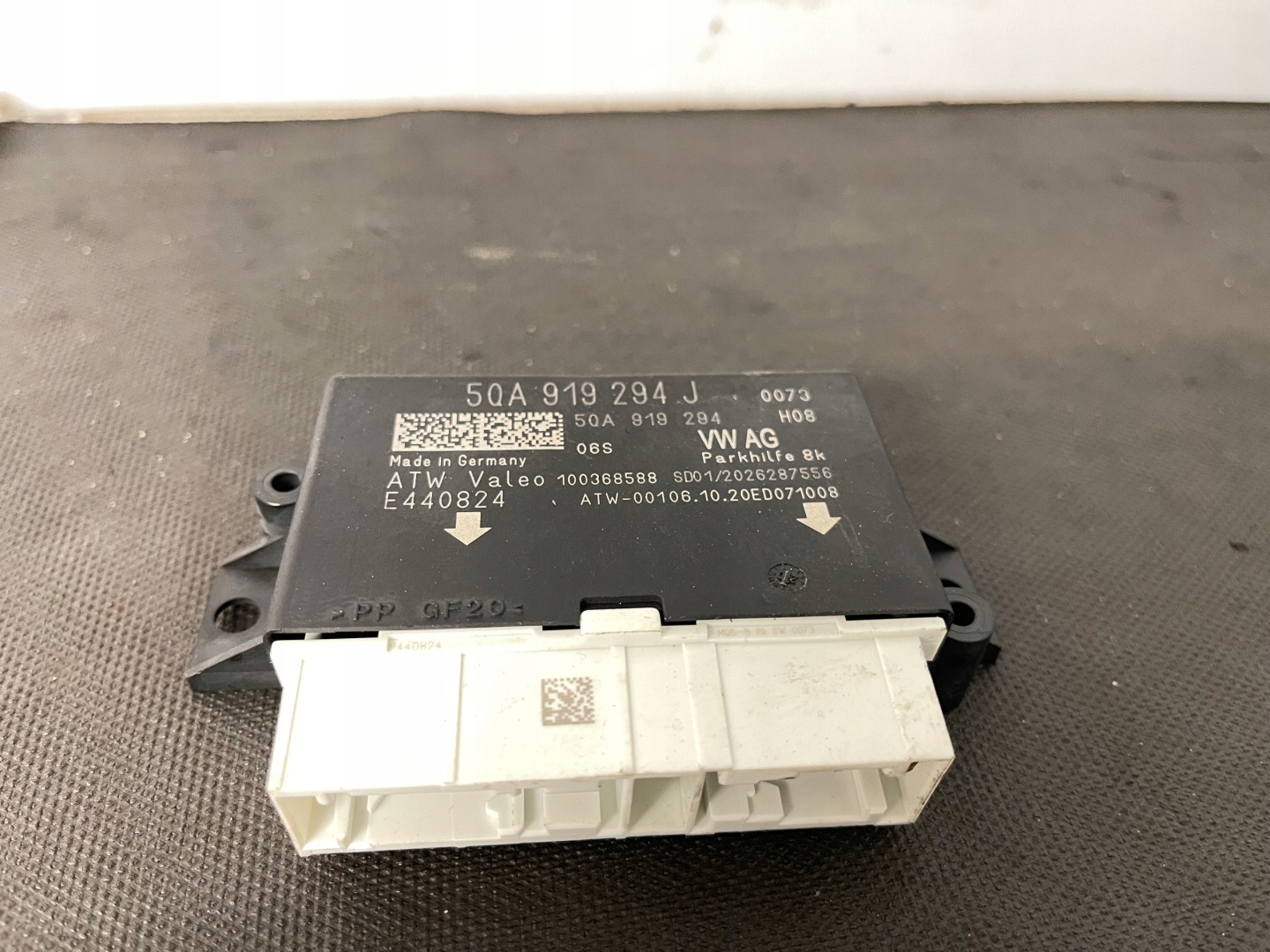 module control unit PDC 5QA919294J VW TOURAN II III 5T 19-23 PASSAT B8